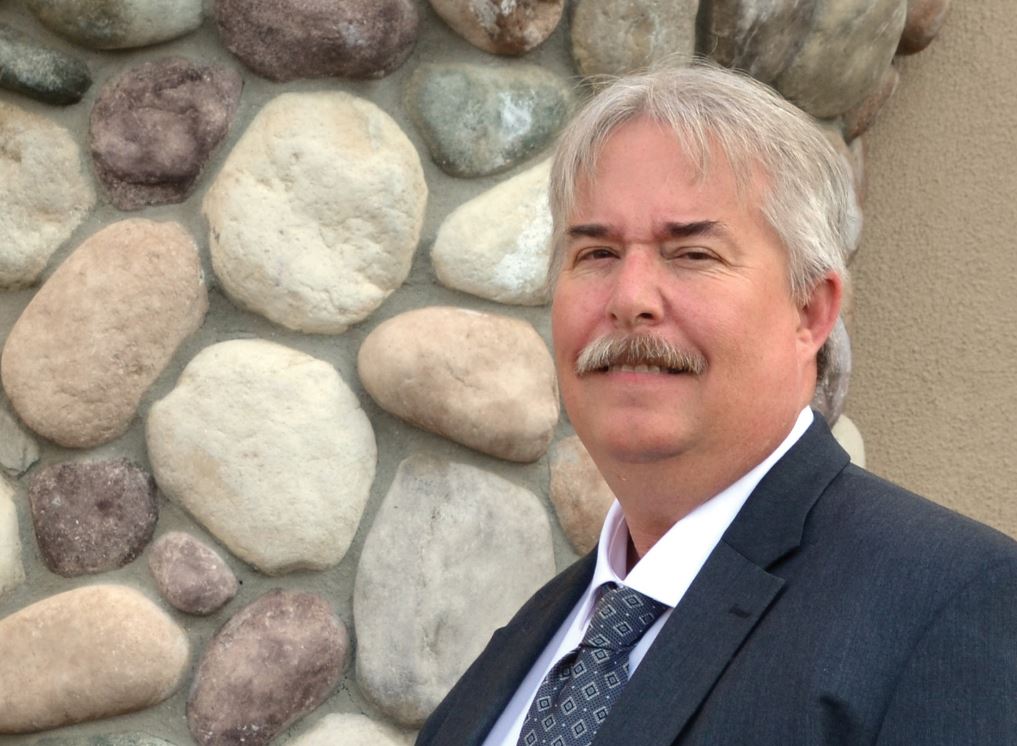 ACWA Presents Leadership Award to Carmichael Water District General